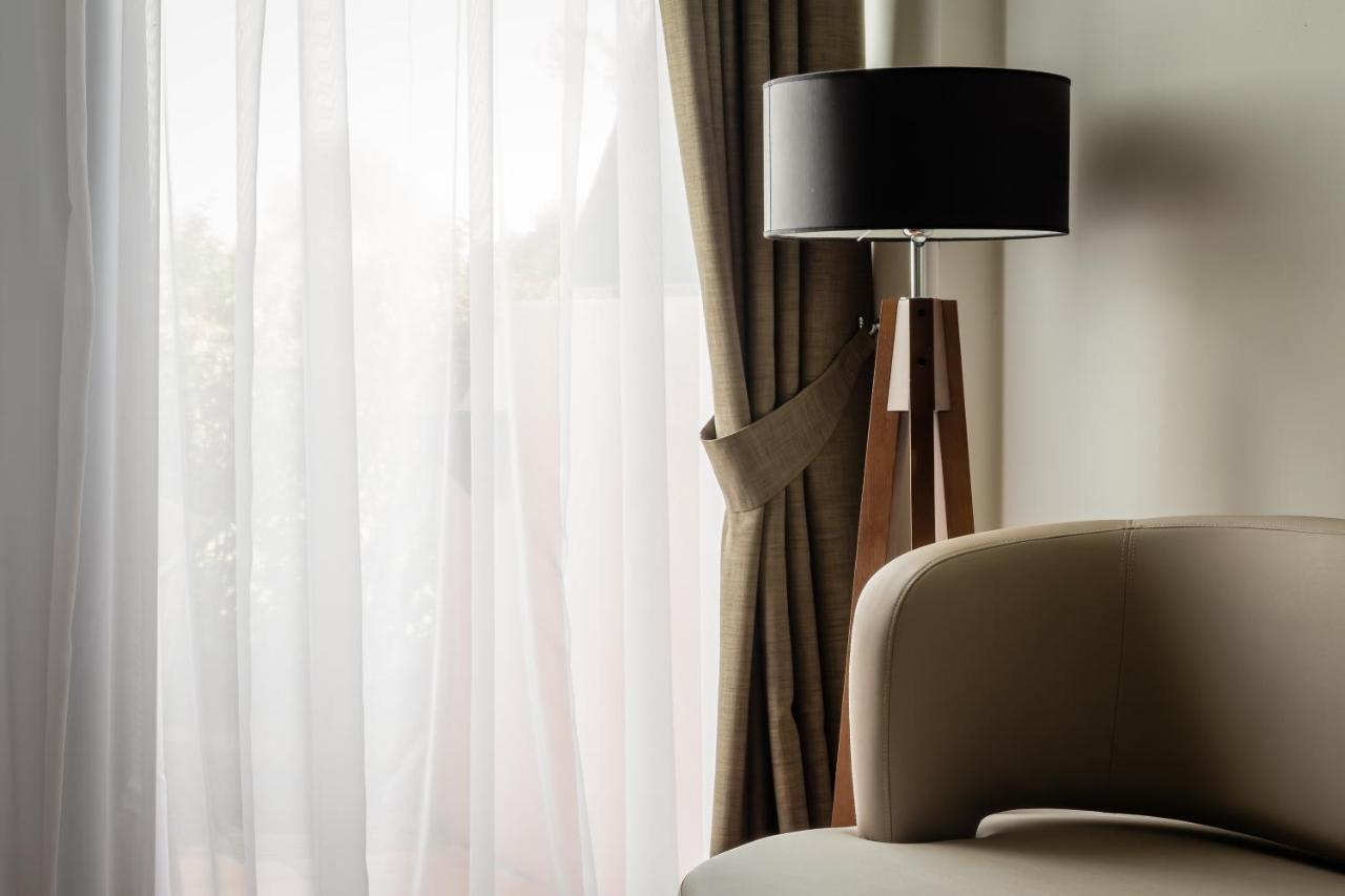 Hotel Torremirona Golf & Spa Navata Ngoại thất bức ảnh
