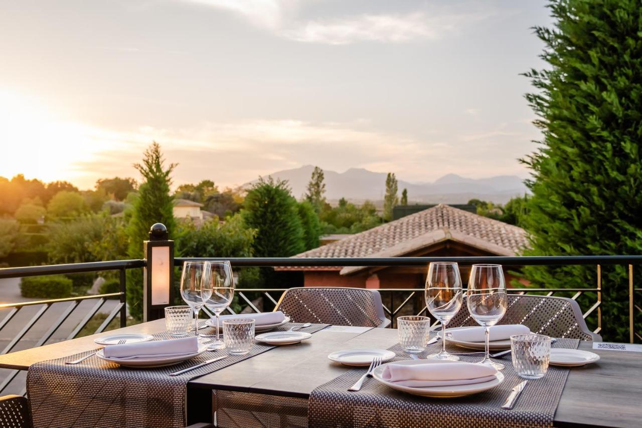 Hotel Torremirona Golf & Spa Navata Ngoại thất bức ảnh