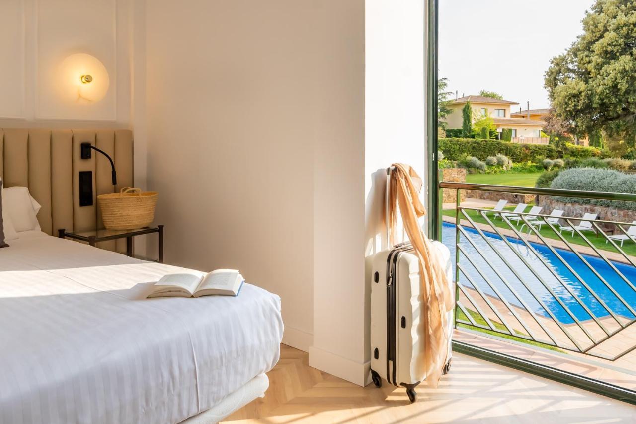 Hotel Torremirona Golf & Spa Navata Ngoại thất bức ảnh