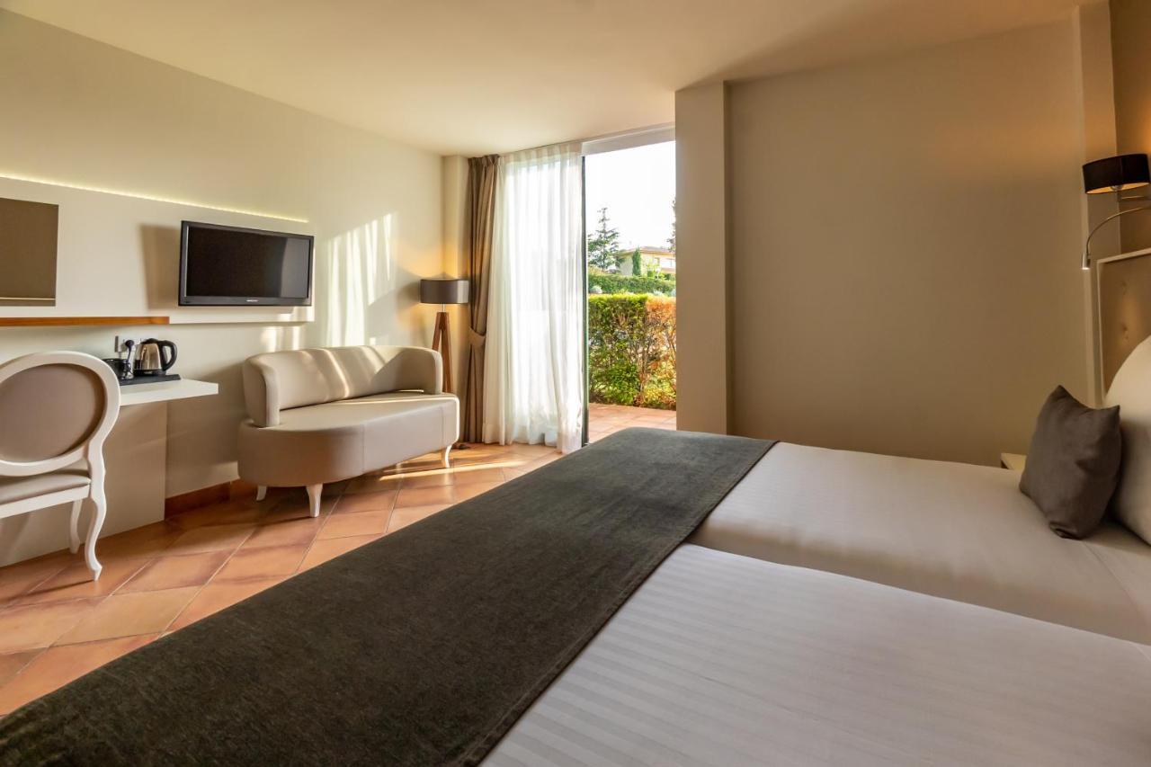 Hotel Torremirona Golf & Spa Navata Ngoại thất bức ảnh