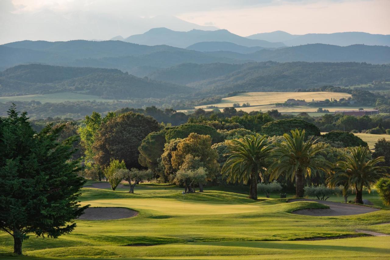 Hotel Torremirona Golf & Spa Navata Ngoại thất bức ảnh