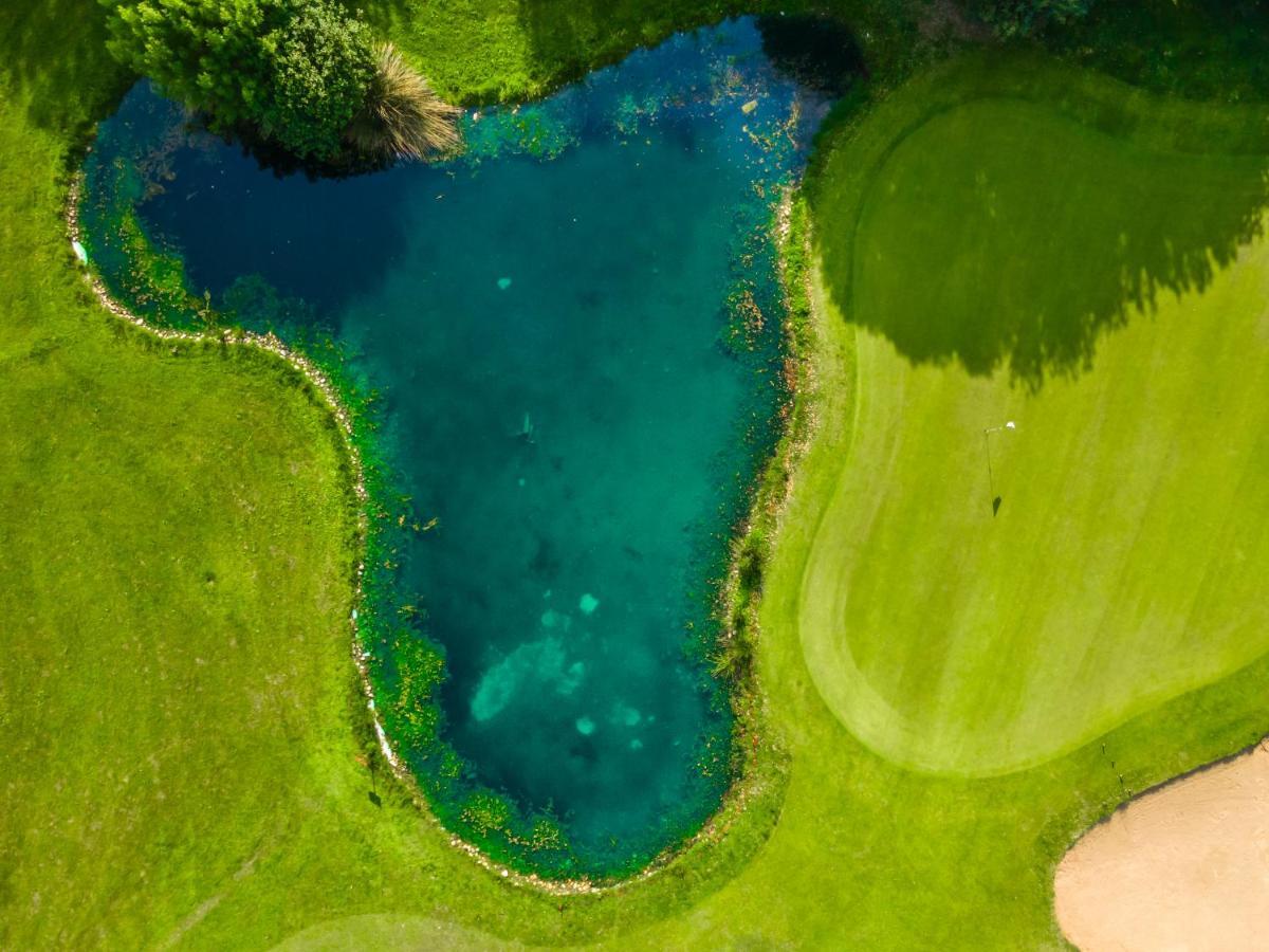 Hotel Torremirona Golf & Spa Navata Ngoại thất bức ảnh