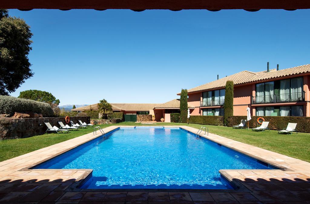 Hotel Torremirona Golf & Spa Navata Ngoại thất bức ảnh