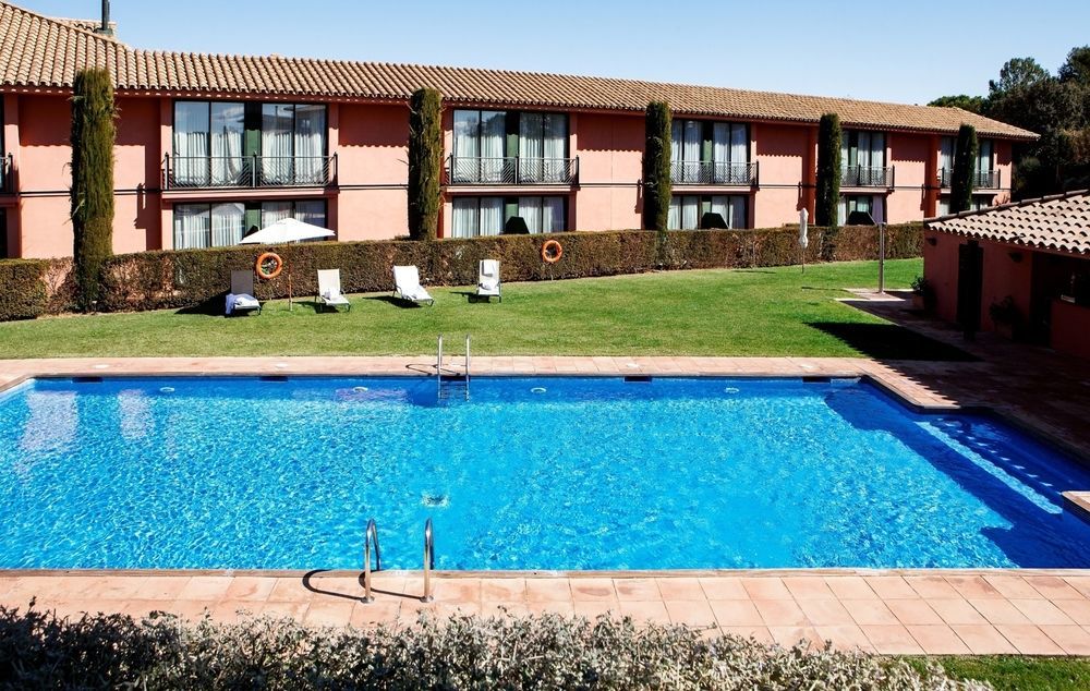 Hotel Torremirona Golf & Spa Navata Ngoại thất bức ảnh